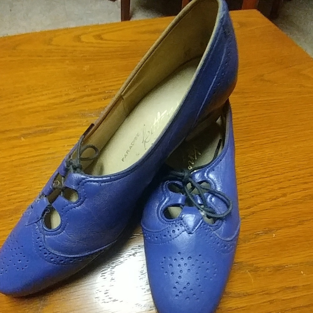 Vintage Paradise Kitten Shoes